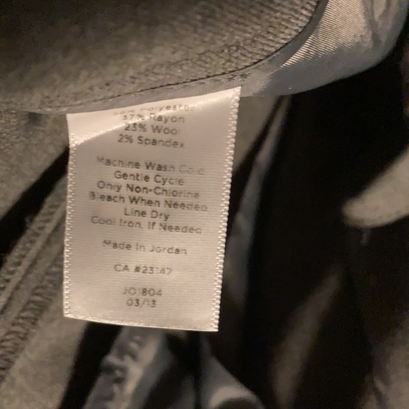 Talbots
10P Grey Dress Pants
Pockets still sewn - Picture 4 of 5